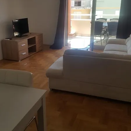 Apartment Apartman