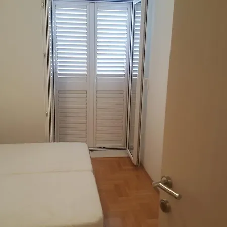 Apartment Apartman Makarska